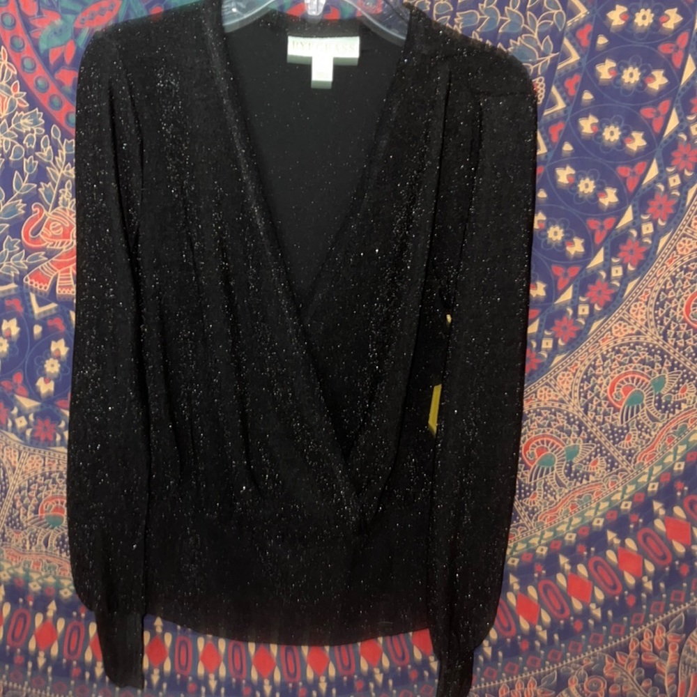 Black metallic top